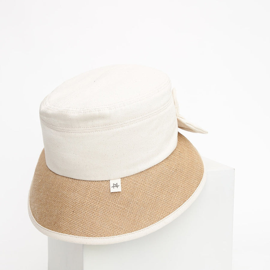 Bow Hat Beige