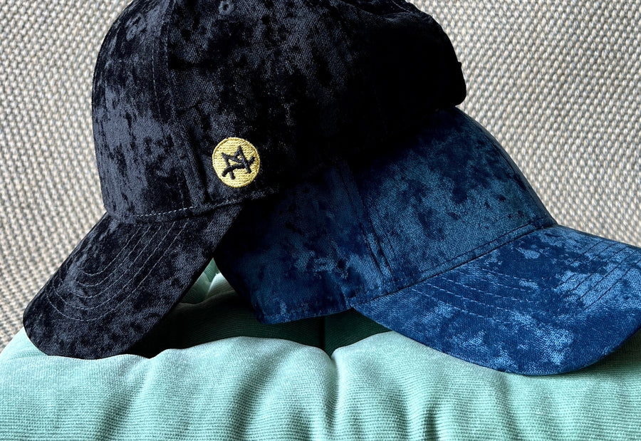 Jet-Set black velvet baseball cap